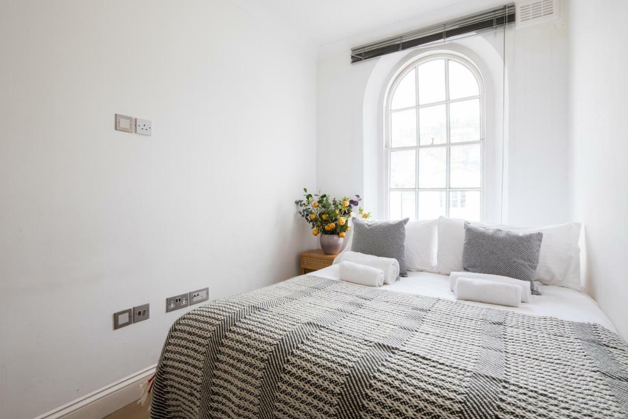 Gloucester Terrace By Lime Street London Eksteriør billede